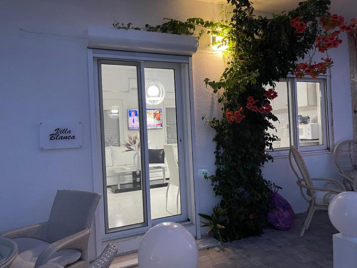 Villa Blanca ฮารากิ ภายนอก รูปภาพ